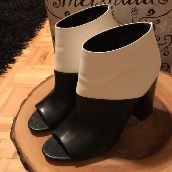 Sam Edelman “circus” booties - Picture 5 of 5
